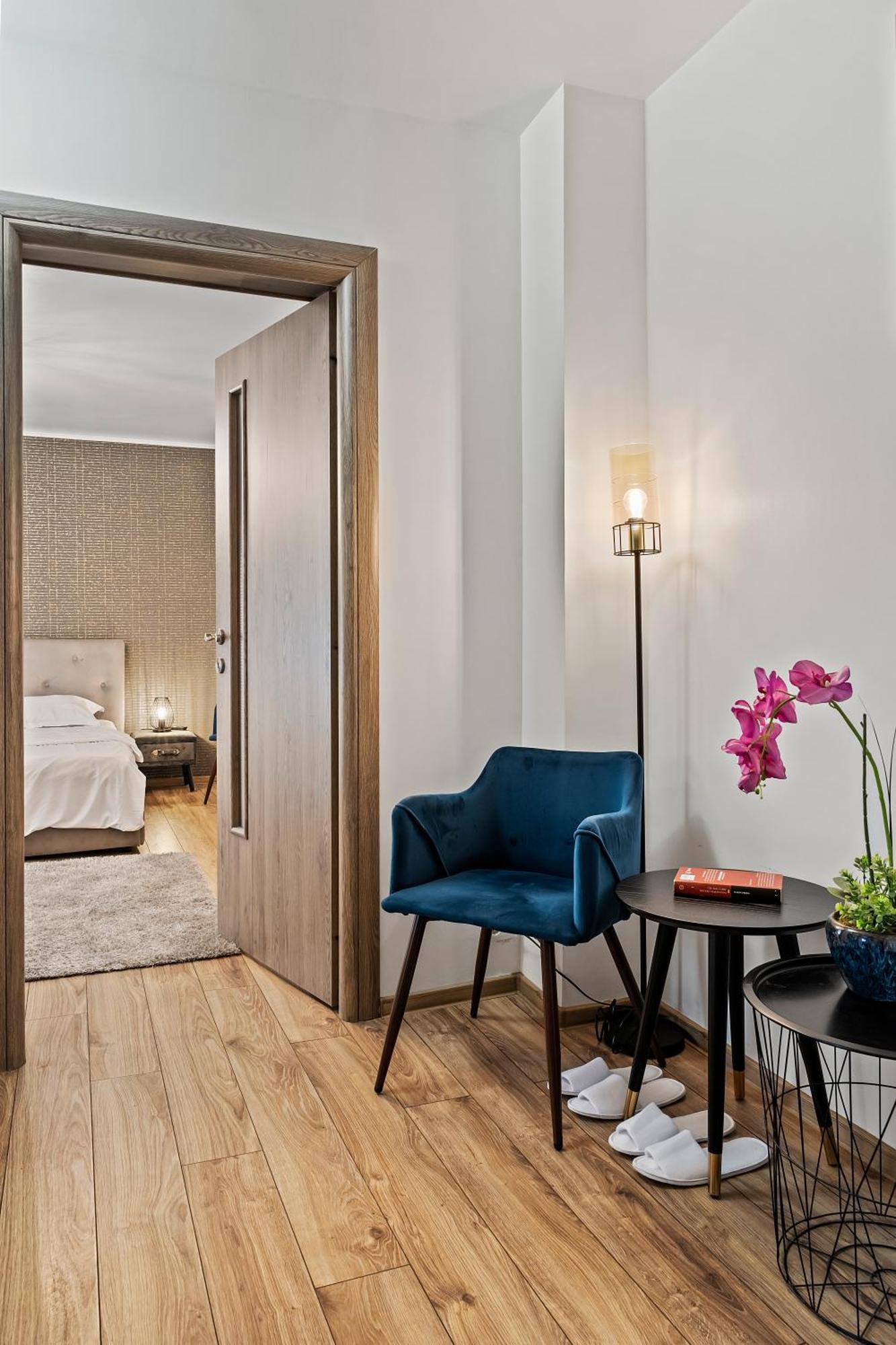 Garsoniera De Lux Si Eleganta Drumul Taberei Boekarest Buitenkant foto